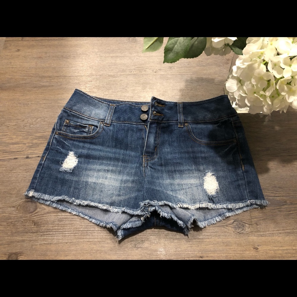 Women’s jean shorts